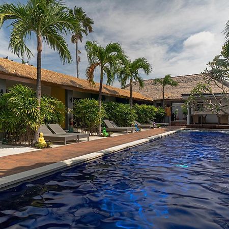 Balinea Holiday Home Seminyak Eksteriør billede