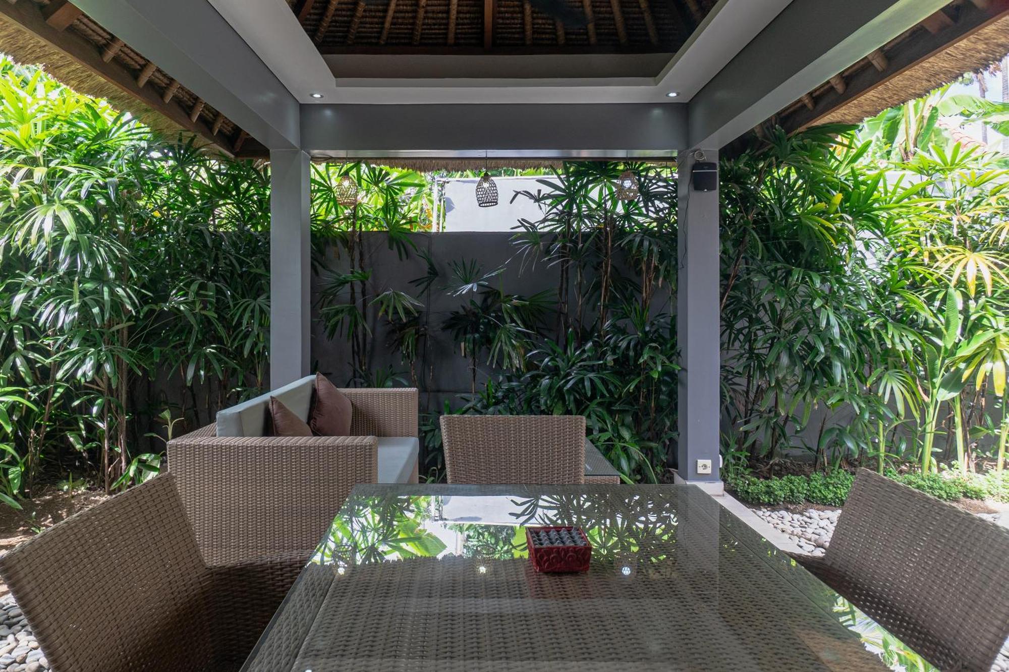 Balinea Holiday Home Seminyak Eksteriør billede
