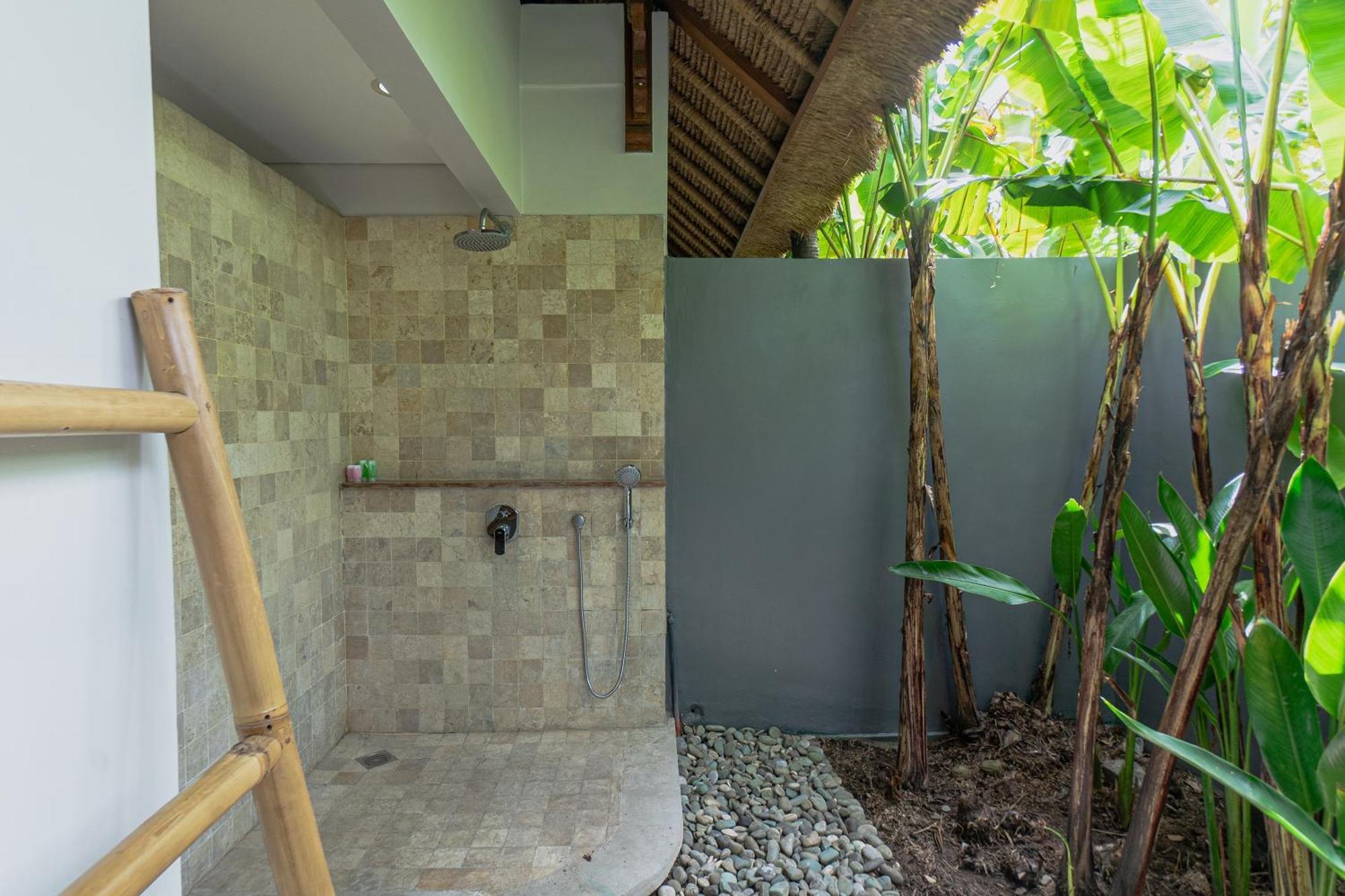 Balinea Holiday Home Seminyak Eksteriør billede