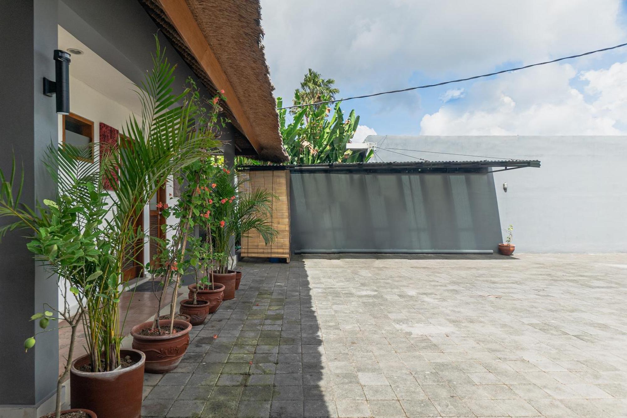 Balinea Holiday Home Seminyak Eksteriør billede