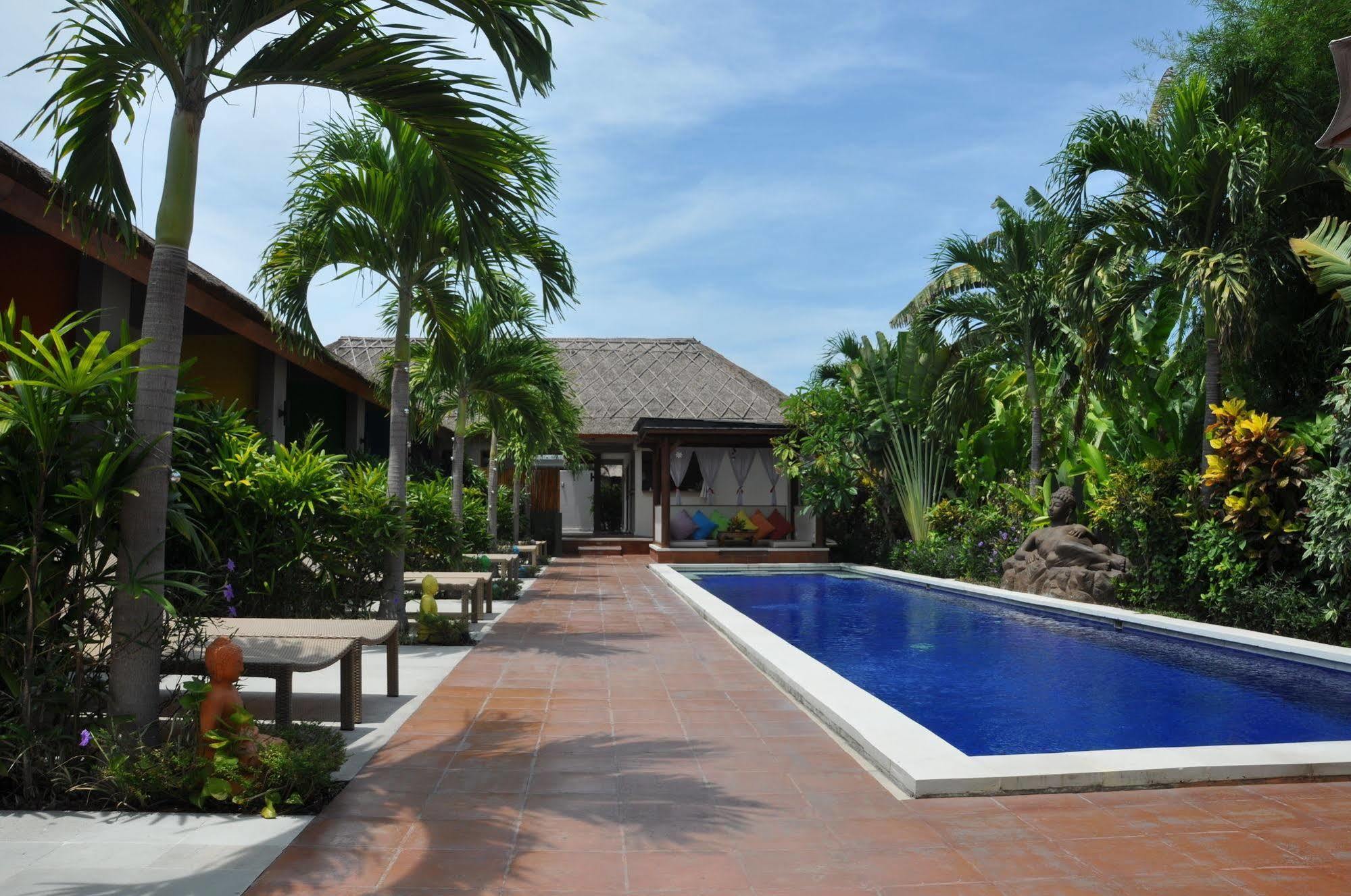 Balinea Holiday Home Seminyak Eksteriør billede